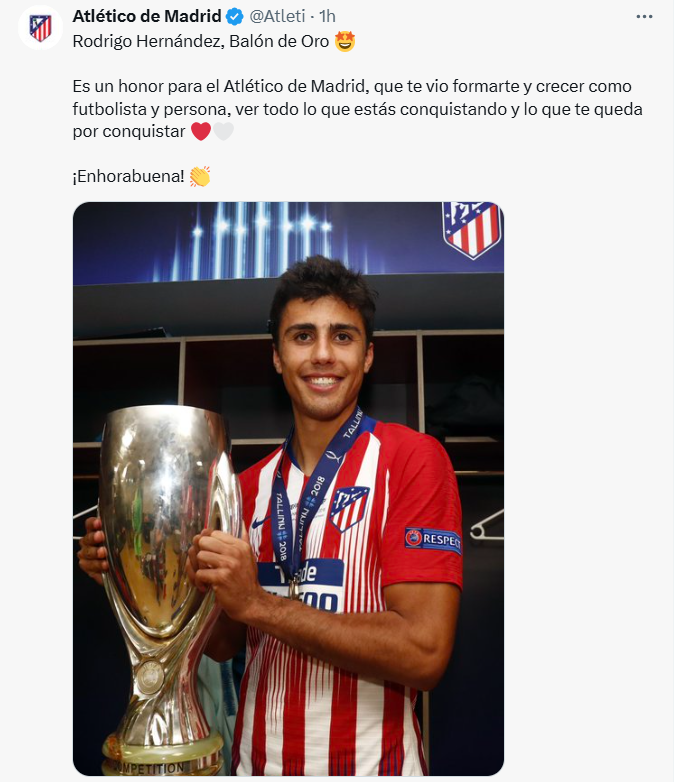 Atletico Madrid chúc mừng Rodri. Ảnh: Chụp màn hình